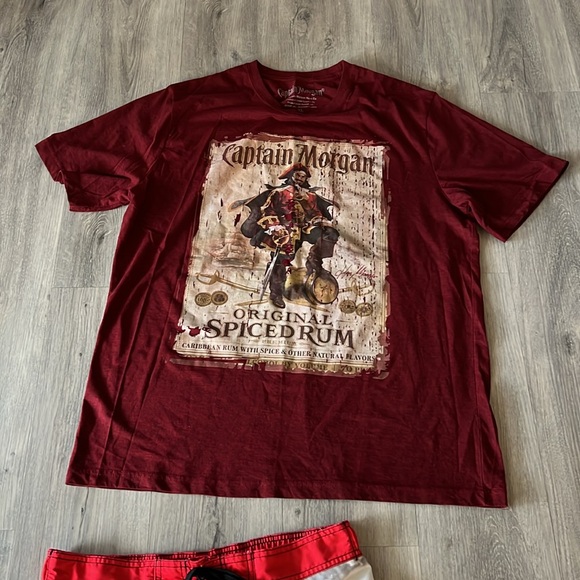 🧡💙 Captain Morgan shorts and shirt set - Picture 3 of 9